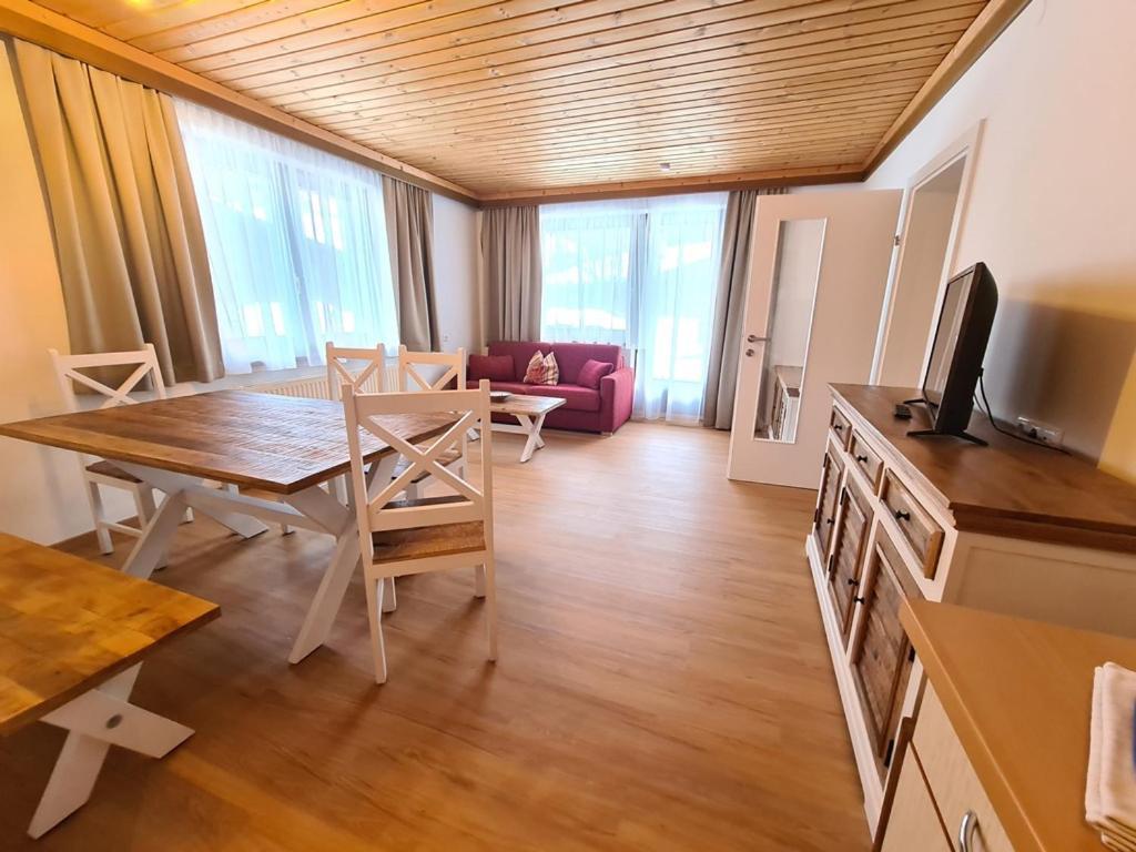 Apartments Juri & Hermann 1 Бад-Кляйнкірхгайм Екстер'єр фото