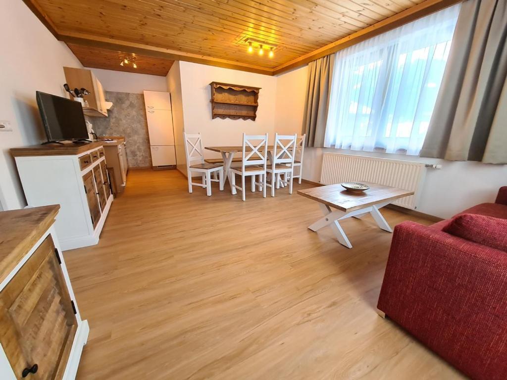 Apartments Juri & Hermann 1 Бад-Кляйнкірхгайм Екстер'єр фото