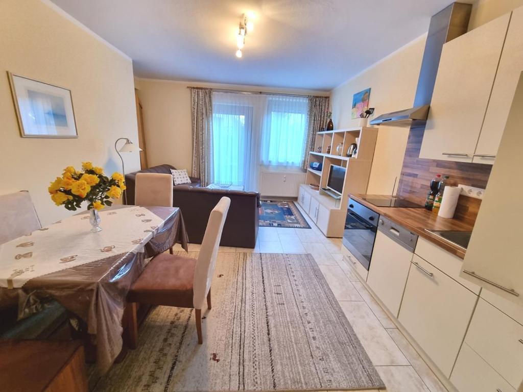 Apartments Juri & Hermann 1 Бад-Кляйнкірхгайм Екстер'єр фото